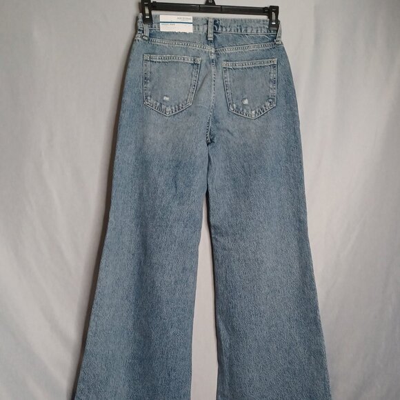 Arizona Jeans Juniors 3(Small) Baggy Through Hip/Thigh Low Rise Wide Leg Skater - Picture 2 of 10